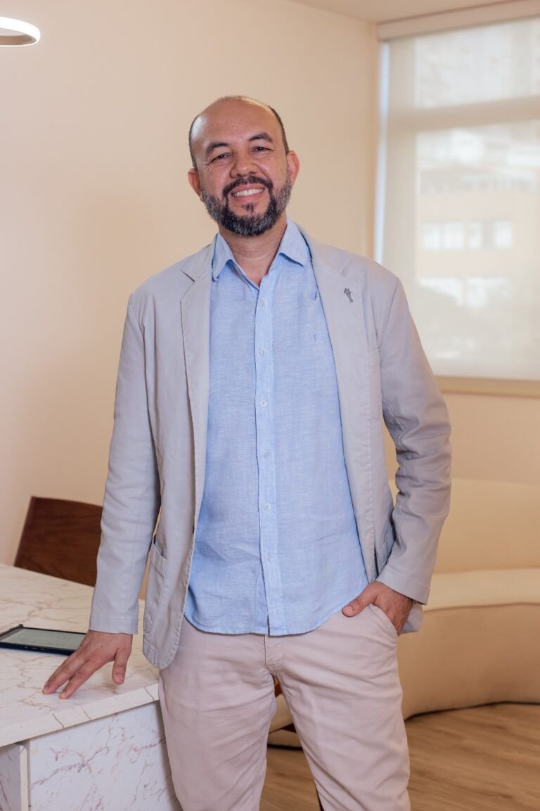 Dr. Geraldo Batista da Costa — Psiquiatra